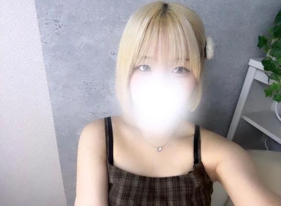 今日もおにいさんたちの癒しになったら嬉しいな♡